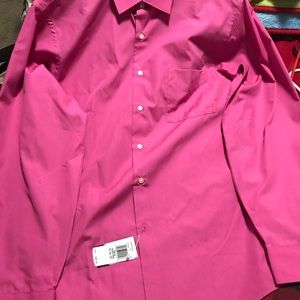 Arrow fitted long sleeve dressy shirt